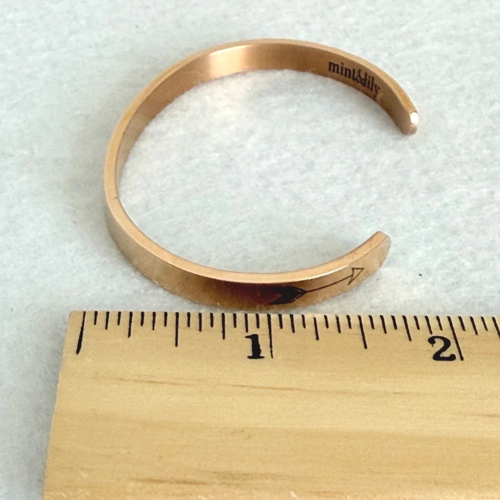Mint & Lily Cuff Bracelet Womens OS Rose Gold Mama Bear 3 Cubs Arrow Engraved